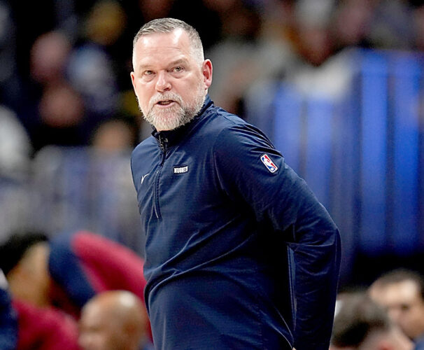 AP: Ex-NBA coach Michael Malone going to UNC